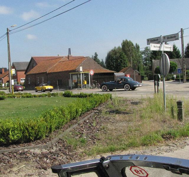 Halfoogstrit op 16-8-2009, vertrek en aankomst aan het prachtige Sint-Jansbergcomplex te Zelem-Halen (87).JPG